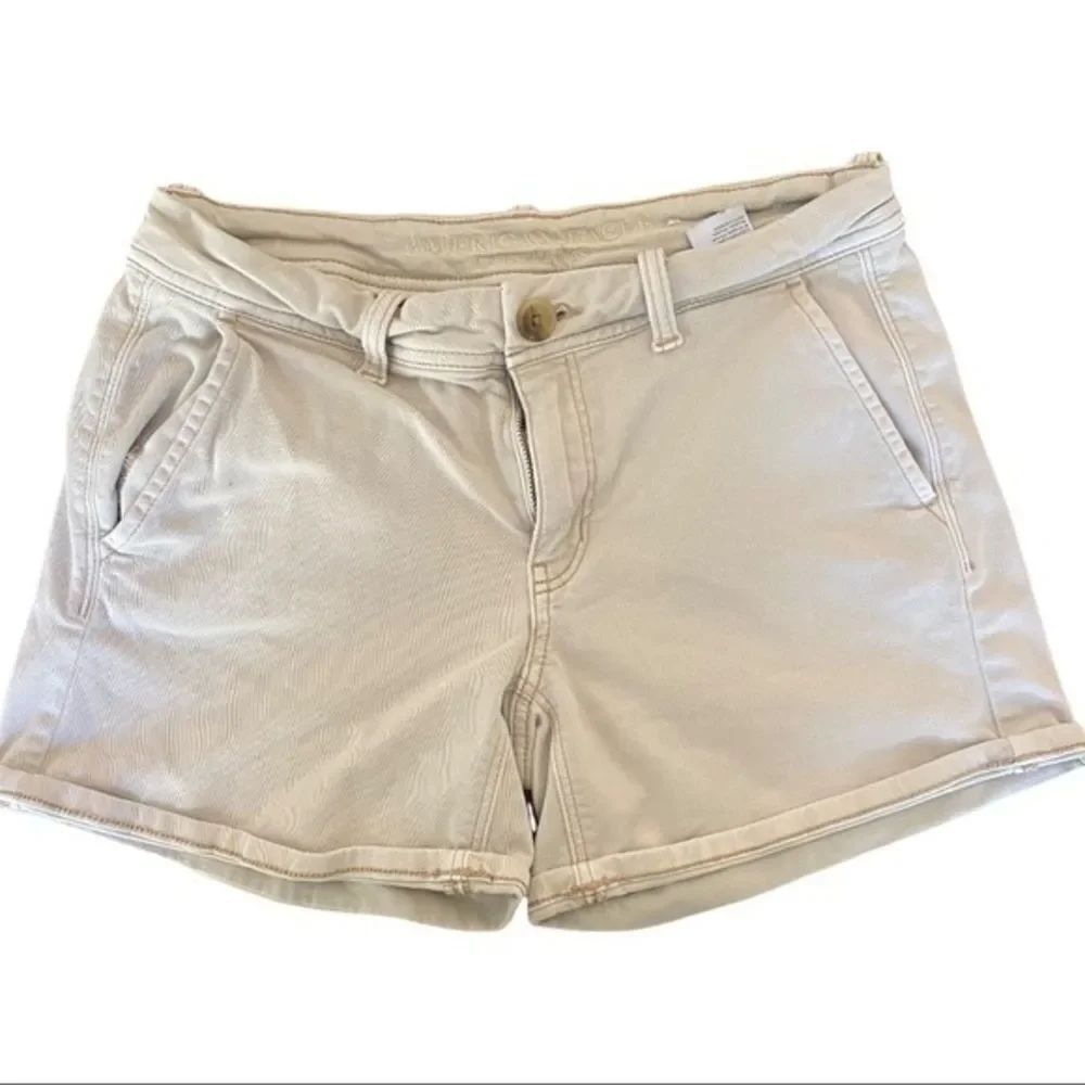 American Eagle Outfitters super stretchy shorts size 4
